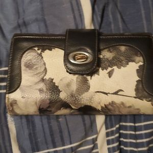 Buxton wallet.